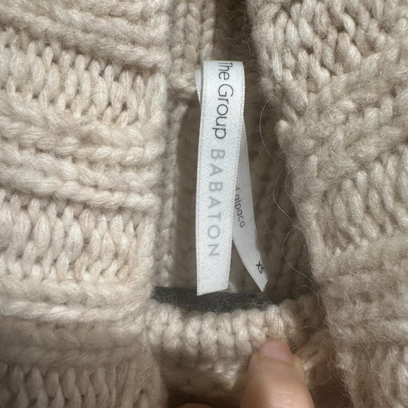 🎉HOST PICK🎉 CREAM Aritzia The Group By Babaton Plumwood Turtleneck XS - Picture 7 of 13